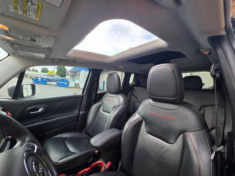 2015 Jeep Renegade Trailhawk