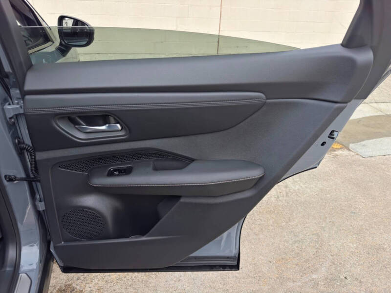 2025 Nissan Ariya Evolve+