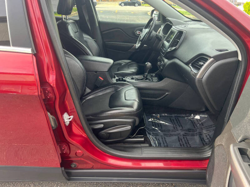 2019 Jeep Cherokee Latitude Plus