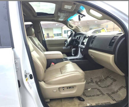 2008 Toyota Sequoia Platinum