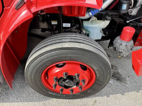 2016 Freightliner M2 106