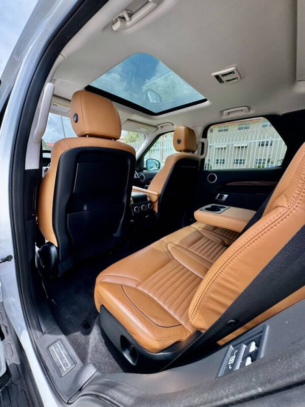 2017 Land Rover Discovery HSE