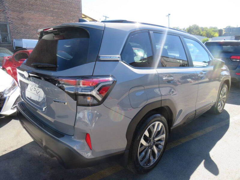 2025 Subaru Forester Touring