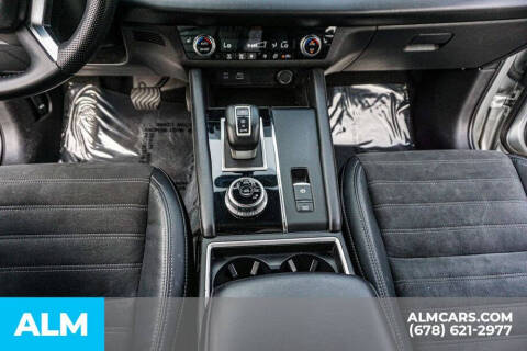 2023 Mitsubishi Outlander SE