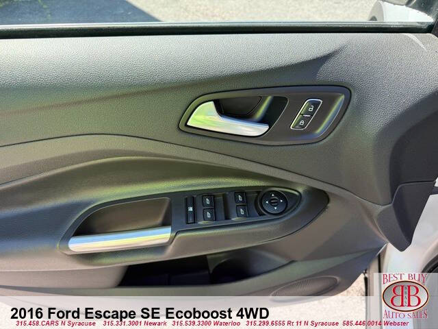 2016 Ford Escape SE
