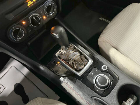 2015 Mazda MAZDA3 i Touring