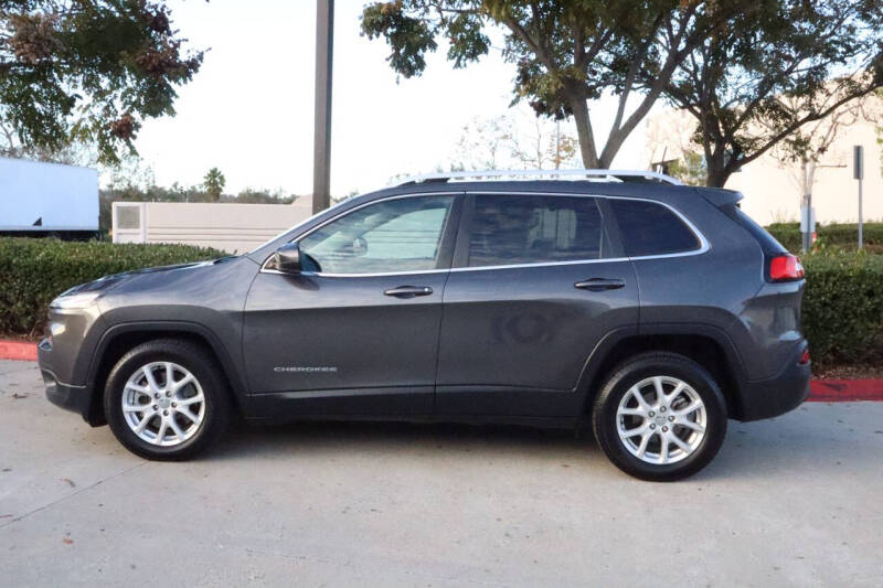 2016 Jeep Cherokee Latitude Altitude