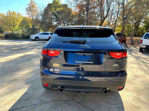 2017 Jaguar F-PACE 35t Prestige