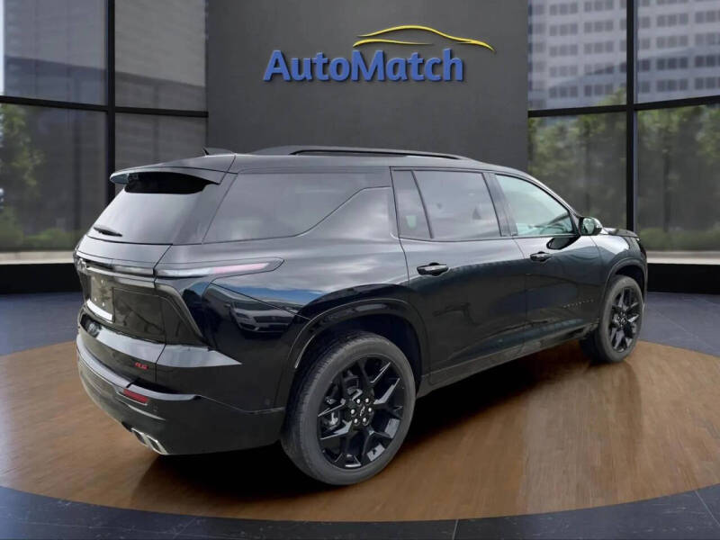 2025 Chevrolet Traverse RS