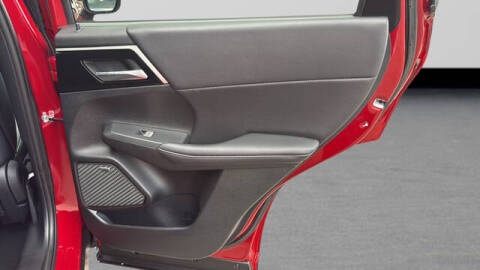 2026 Mitsubishi Outlander LE
