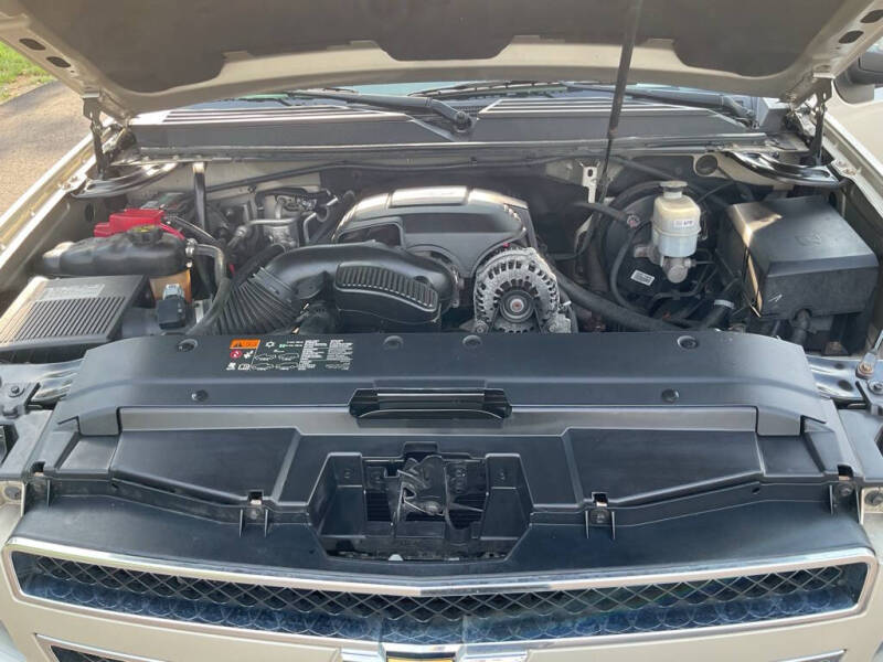 2013 Chevrolet Suburban LT