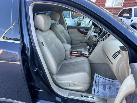 2011 Infiniti FX35