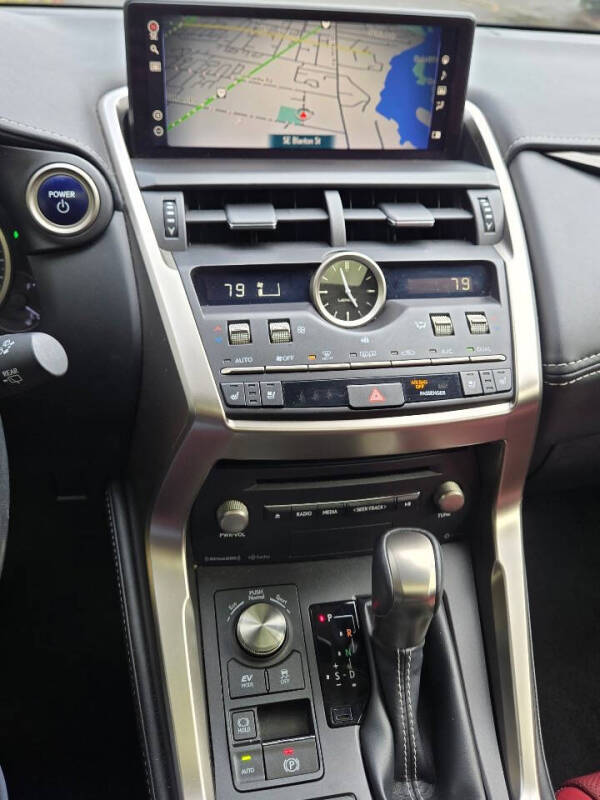 2020 Lexus NX 300h