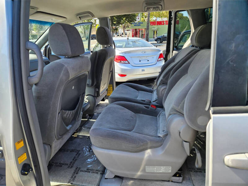 2008 Toyota Sienna