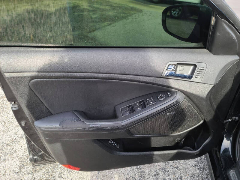 2012 Kia Optima SX Turbo