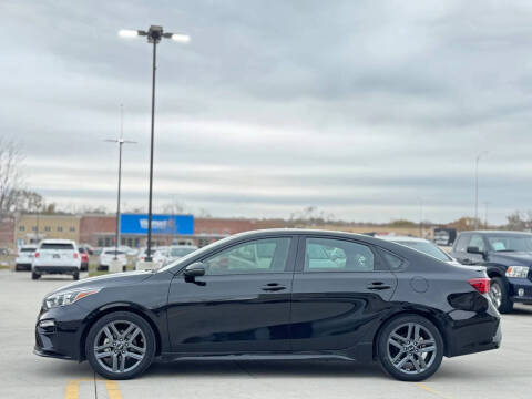 2021 Kia Forte GT Line