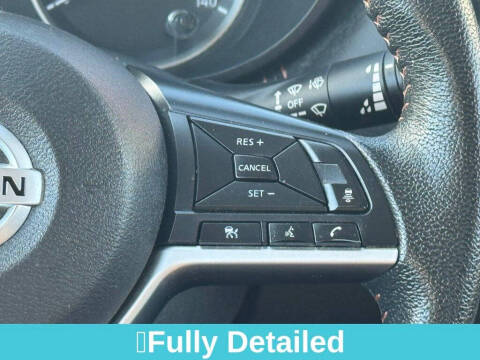 2021 Nissan Versa SR