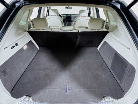 2019 Lincoln Nautilus Black Label