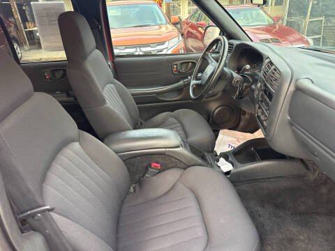 2004 Chevrolet Blazer LS