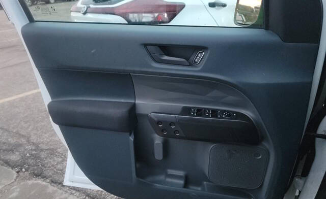 2022 Ford Maverick XL