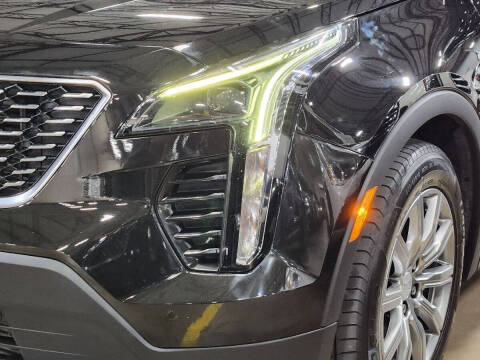 2021 Cadillac XT4 Premium Luxury