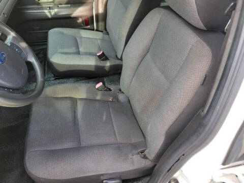 2010 Ford Crown Victoria