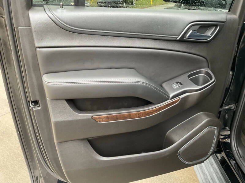 2016 Chevrolet Suburban LT