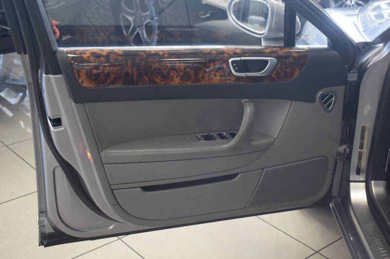 2006 Bentley Continental Flying Spur