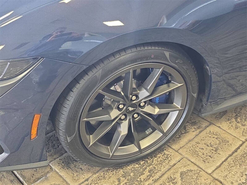 2025 Ford Mustang Dark Horse