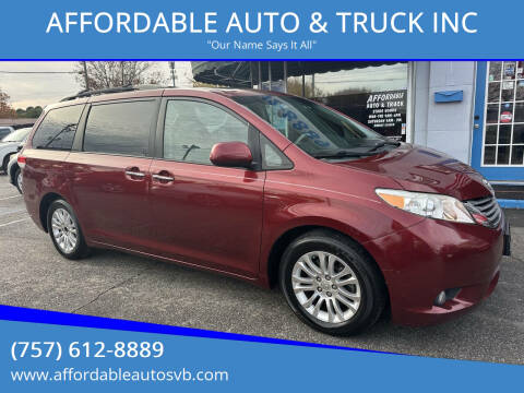 2011 Toyota Sienna XLE 7-Passenger Auto Access Seat