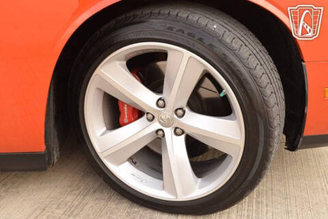 2008 Dodge Challenger SRT8