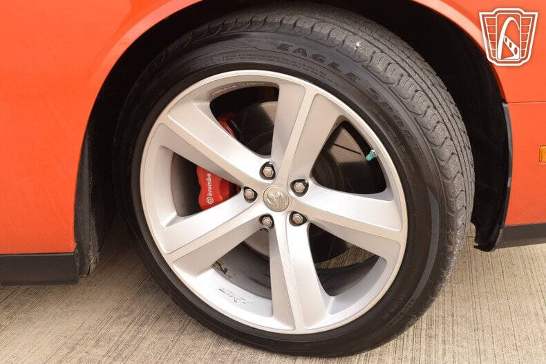 2008 Dodge Challenger SRT8