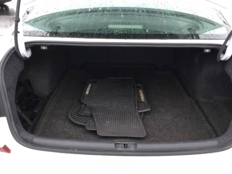 2017 Volkswagen Passat 1.8T R-Line