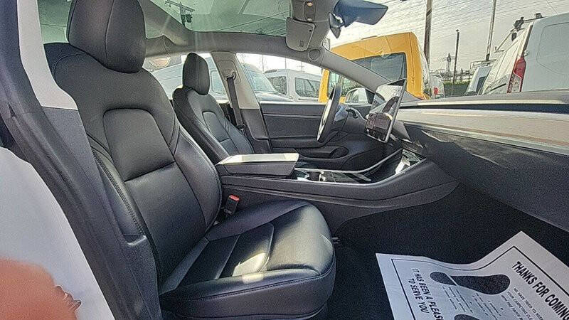 2020 Tesla Model 3 Standard Range