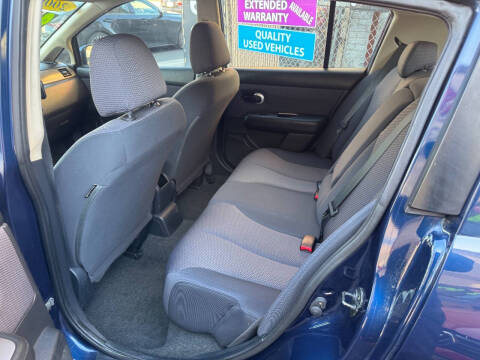 2009 Nissan Versa 1.8 SL