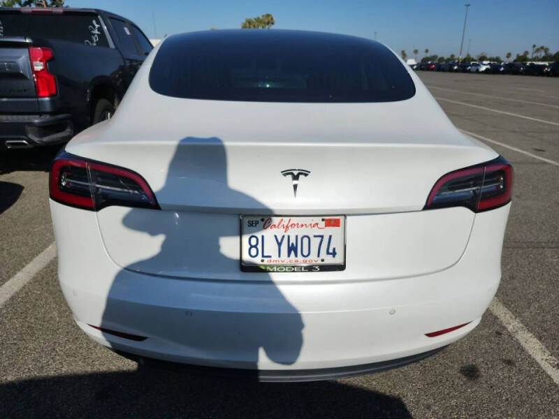 2019 Tesla Model 3 Standard Range Plus