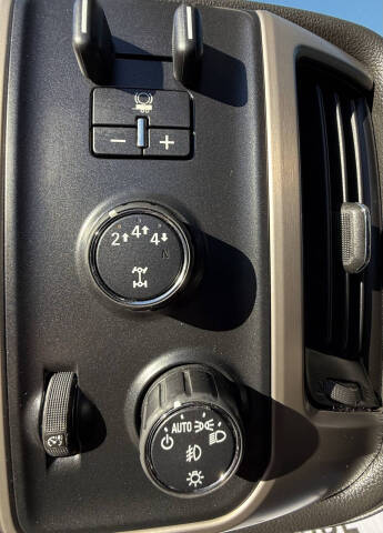 2017 GMC Sierra 3500HD Denali