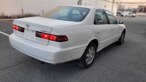 1999 Toyota Camry LE V6