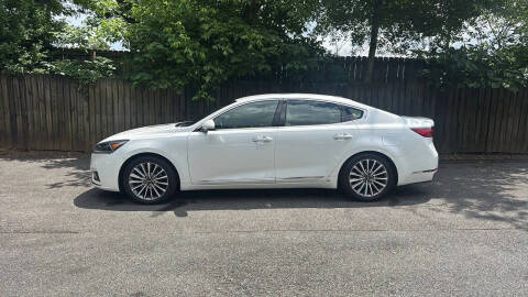 2017 Kia Cadenza Premium