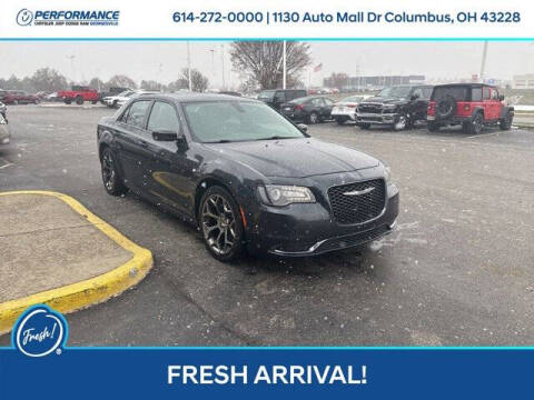 2018 Chrysler 300 Touring