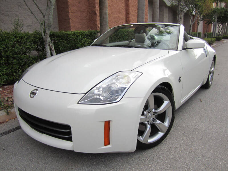 2009 Nissan 350Z for sale at City Imports LLC in West Palm Beach FL