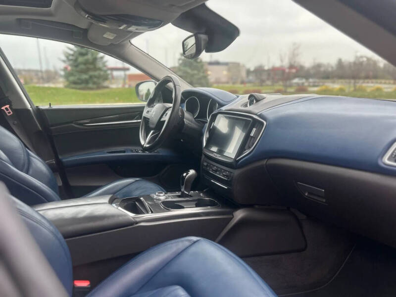 2017 Maserati Ghibli