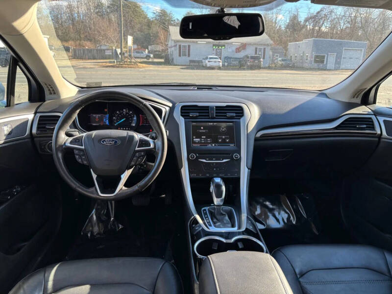 2014 Ford Fusion Energi SE