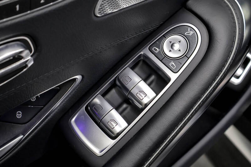 2016 Mercedes-Benz S-Class AMG S 63