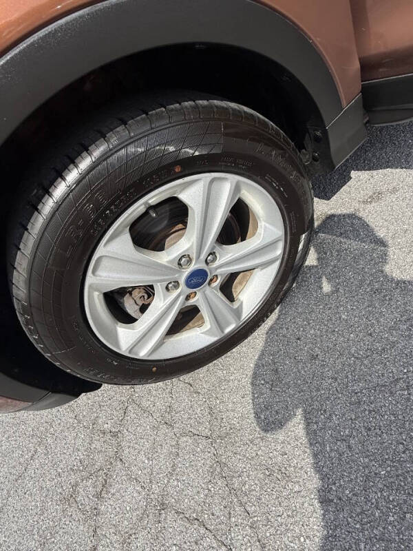 2017 Ford Escape SE