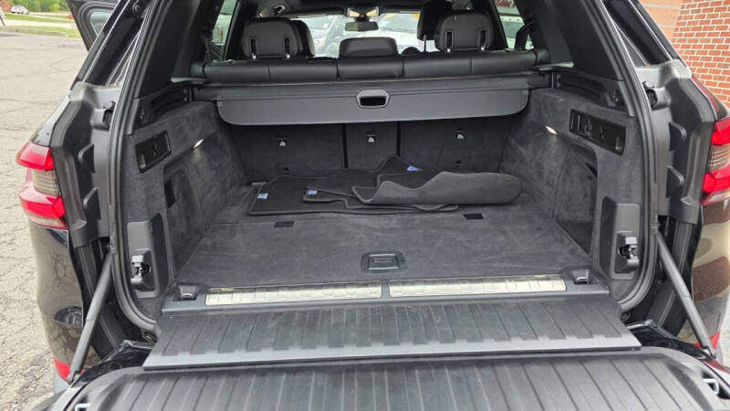 2023 BMW X5 xDrive45e