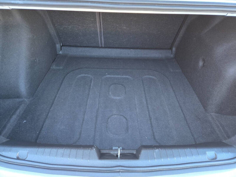 2014 Chevrolet Cruze LS Auto