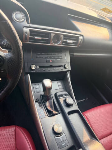 2016 Lexus IS 200t