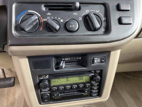 2000 Toyota Sienna