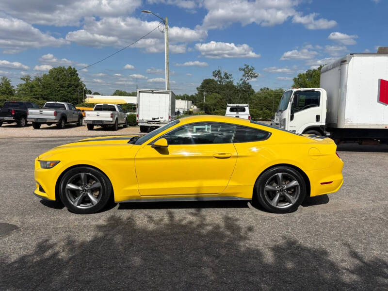 2016 Ford Mustang V6